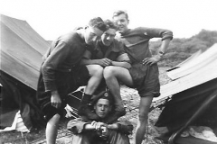 AATS_Dickie_s2_06
