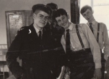 324_Entry_0001-250x175