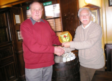 19_Mar_09_Dixie_Dean_and_Chris_Moss_39_Entry_Shield_presentation_104