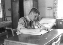 9._App_Admin_Thomson_46th_Entry_at_the_wr_